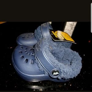 Toddlers Fleece Lined Doggers Clogs Sz 5/6 New